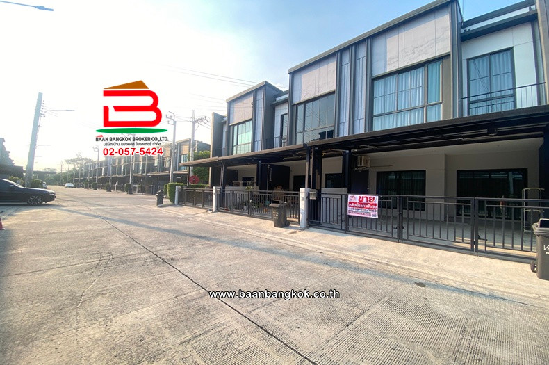 Townhome, Silk Road Project-Phahonyothin 56, area 55.5 Sq. Soi Sai Mai 56 Sai Mai Road, Or Ngeon, Sai Mai District, Bangkok Townhome, Silk Road Project-Phahonyothin 56, area 55.5 Sq. Soi Sai Mai 56 Sai Mai Road, Or Ngeon, Sai Mai District, Bangkok