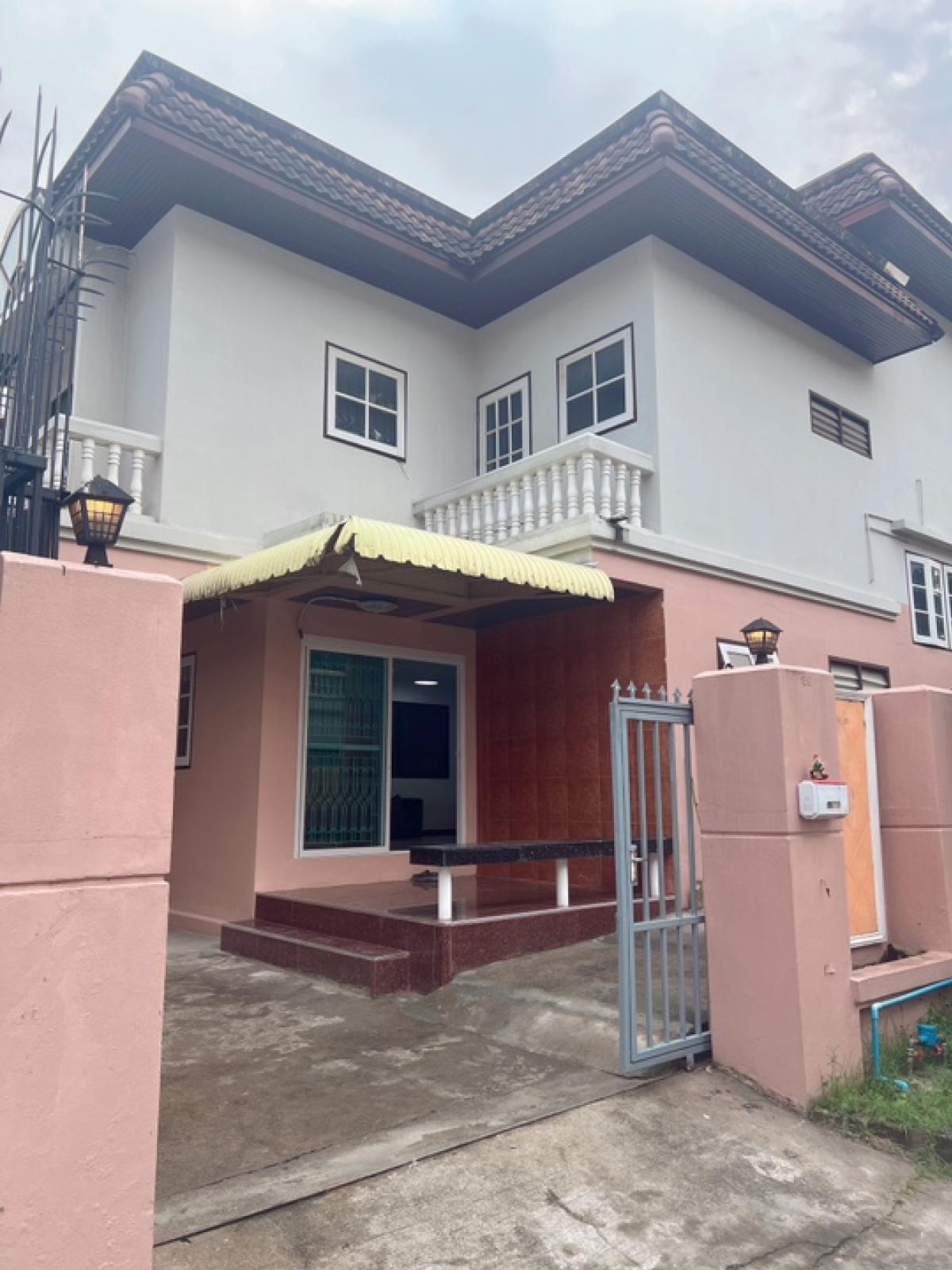 !!!!บ้านให้เช่าหมู่บ้านเปี่ยมรักใกล้สถานีขนส่งสายใต้ใหม้ 40ตร.วา บ้าน3ชั้น 3ห้องนอน2ห้องน้ำ ทำออฟฟิตได้ ราคาโครตคุ้ม ติดต่อ คุณสุรินทร์  0813319129 – รูปที่ 3