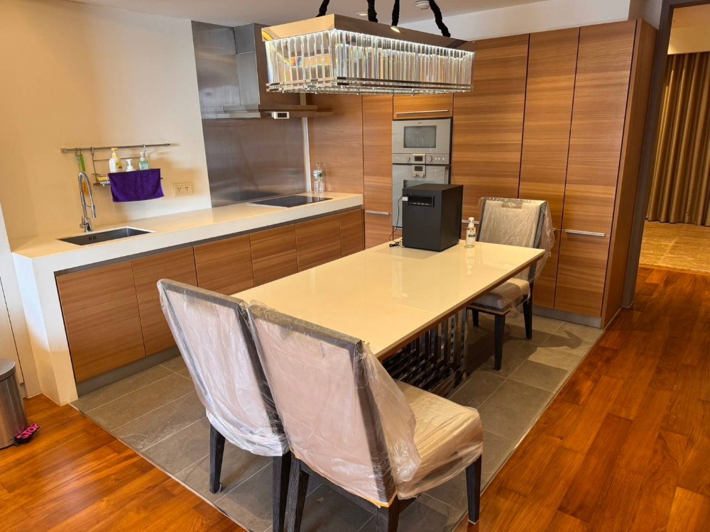 ♦ Villa low rise ♦  ชั้น 00+ 155.00 ตร.ม. | 2 ห้องนอน 2 ห้องน้ำ | ใกล้ เซ็นทรัล พระราม 3 7 นาที, เทอร์มินอล21 พระราม 3 16 นาที – รูปที่ 3