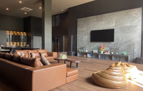 ♦ Black&wood house ♦ 3-storey detached house | Soi Nakniwat 48, Intersection 10 | 200 sq.w., 1,300 sq.m., 4 bedrooms | Central Eastville 7 mins., The Crystal Ekkamai-Ramintra 10 mins.