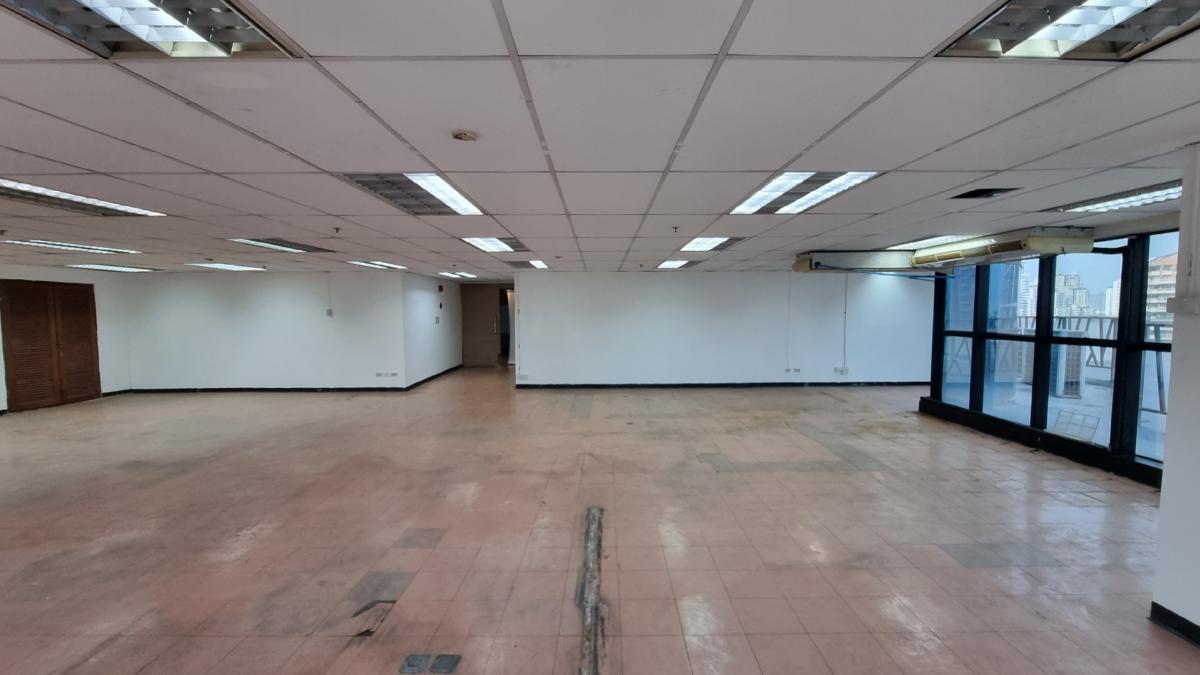 ให้เช่า ออฟฟิศ ใกล้ BTS เอกมัย ชั้น11th 150sqm ห้องน้ำส่วนกลาง สภาพพื้นที่เปล่า ให้เช่า ออฟฟิศ ใกล้ BTS เอกมัย ชั้น11th 150sqm ห้องน้ำส่วนกลาง สภาพพื้นที่เปล่า