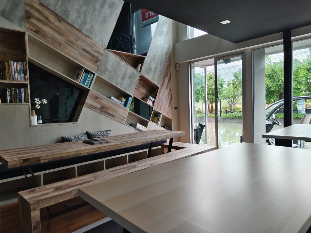 Townhouse for sale 23.7 sq.w. Nova Lux, Pracha Uthit 131