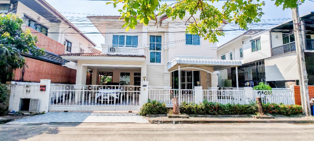 ขาย บ้านเดียว ลลิลกรีนวิลล์ The Executive อ่อนนุช-สุวรรณภูมิ พร้อมเข้าอยู่ทำเลดี เดินทางสะดวกทุกเส้นทาง