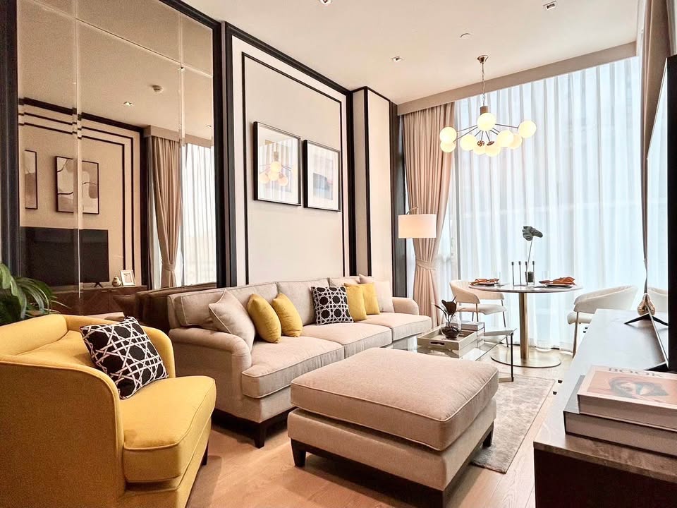For Rent 28 Chidlom 1 bed 55,000 Call/Line : 0954597992 For Rent 28 Chidlom 1 bed 55,000 Call/Line : 0954597992