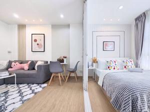《New style 𝐌𝐨𝐝𝐞𝐫𝐧😎》 Beautiful, unique, plum condo, Nawamin, cheaper than renting