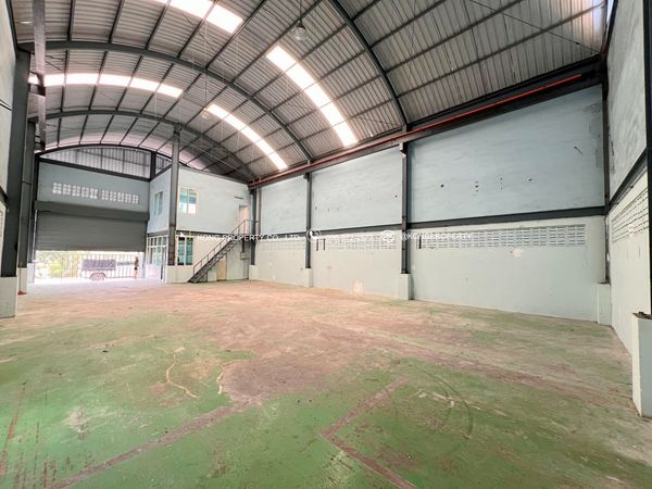 For rent, Khlong Khoi, Pak Kret, Nonthaburi, with 2 -story Office 400 sqm.