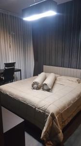 🔥 EDGE Sukhumvit 23: คอนโดหรูใจกลางอโศก วิวสวย ชั้น 24 ราคาดี! 🔥