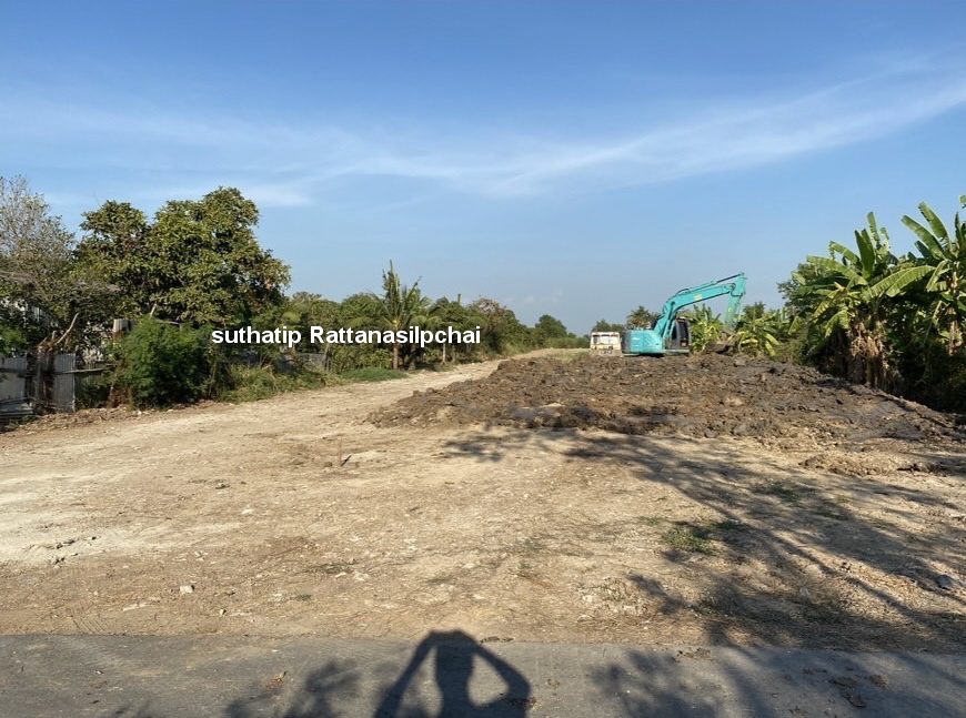 Land for sale, good location, next to Bua Pak Road, Bang Len District, Nakhon Pathom Province. Land for sale, good location, next to Bua Pak Road, Bang Len District, Nakhon Pathom Province.