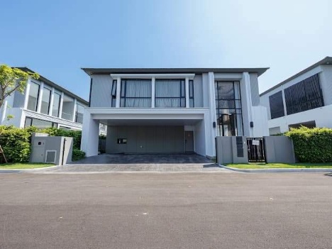 Belgravia Excel Pool Villa Bangna for Rent