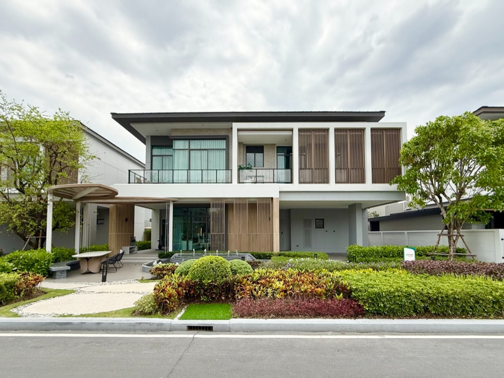 🏛️Bangkok Boulevard Bangna KM.5🔥Type CAPTIVATE บ้านเดี่ยวหรู 2 ชั้น ขนาด 369 ตร.ม. 71 ตร.ว. | 5 ห้องนอน 5 ห้องน้ำ 3 ที่จอด เริ่ม 23 MB ติดต่อนัดชม Tel.0922635410 (เอิร์ธ) 🏛️Bangkok Boulevard Bangna KM.5🔥Type CAPTIVATE บ้านเดี่ยวหรู 2 ชั้น ขนาด 369 ตร.ม. 71 ตร.ว. | 5 ห้องนอน 5 ห้องน้ำ 3 ที่จอด เริ่ม 23 MB ติดต่อนัดชม Tel.0922635410 (เอิร์ธ)