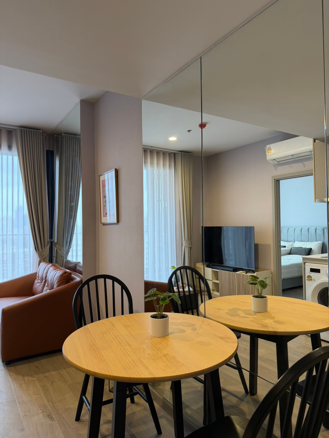 เดอะคราวน์ เรสซิเดนท์เซส (The Crown Residences) ขนาด 1 นอน ให้เช่า ใกล้ One Bangkok – รูปที่ 2