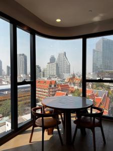 ❖ Nice view ❖ ชั้น 10+ 57.00 ตร.ม. | 2 ห้องนอน 1 ห้องน้ำ | คอนโดใกล้ MRT สามย่าน 3 นาที, จามจุรีสแควร์​ 3 นาที, สยามสแควร์ 6 นาที