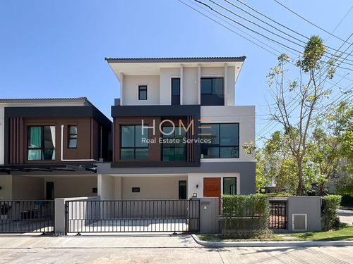 🏡 Corner unit, best price in the project The condition of the house is almost never lived in. 🔥 Twin house Ninya Kallapaphruek / 4 bedrooms (for sale), Ninya Kallapaphruek / Semi-Detached House 4 Bedrooms (FOR SALE) BALL298