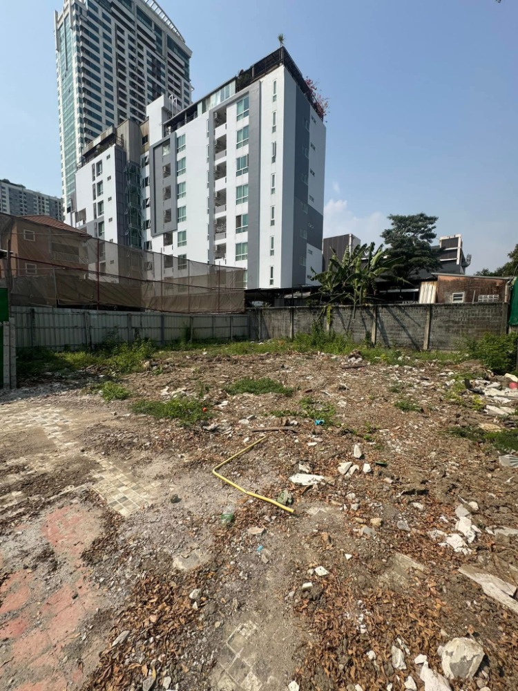 ● Vacant land, Rama 4 ● Kluai Nam Thai, enter the alley only 100 meters | Suitable for building a home office, office ● Vacant land, Rama 4 ● Kluai Nam Thai, enter the alley only 100 meters | Suitable for building a home office, office