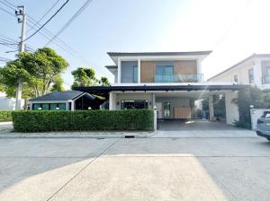 ✨ Urgent sale! One house, good price, 4 bedrooms, with 3 parking spaces, decorative furniture, near Central Westgate, ready to move in.