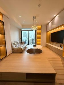❖ Pet friendly ❖ ชั้น 10++ 57.00 ตร.ม. | 2 ห้องนอน 2 ห้องน้ำ | ใกล้ Terminal 21 3 นาที, ม.ศรีนครินทรวิโรฒ ประสานมิตร 4 นาที, Emporium 4 นาที