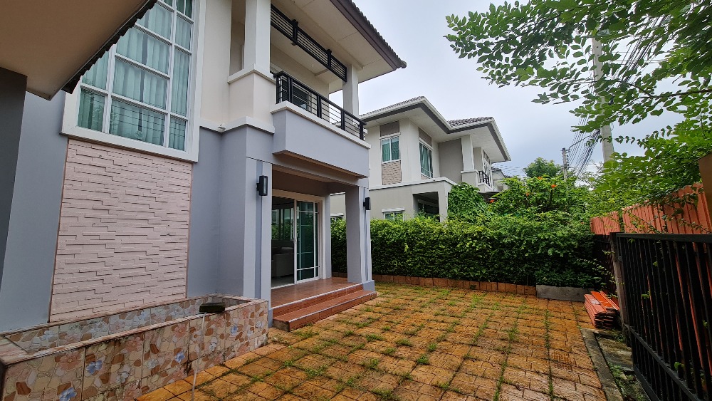 For rent, detached house, The Plant Chaengwattana Village, size 56 sq wah, 3 bedrooms, 2 bathrooms, complete with furniture, 35 kBaht For rent, detached house, The Plant Chaengwattana Village, size 56 sq wah, 3 bedrooms, 2 bathrooms, complete with furniture, 35 kBaht