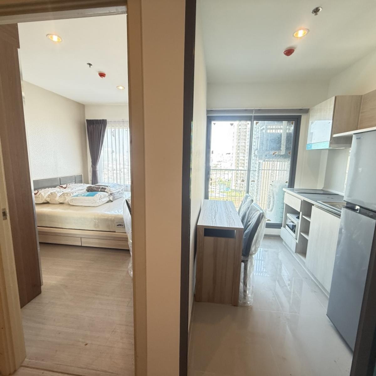 ให้เช่า  Condo - Aspire สาทร ราชพฤกษ์  ชั้น 17  (ห้องใหม่ไม่เคยปล่อยเช่า)
