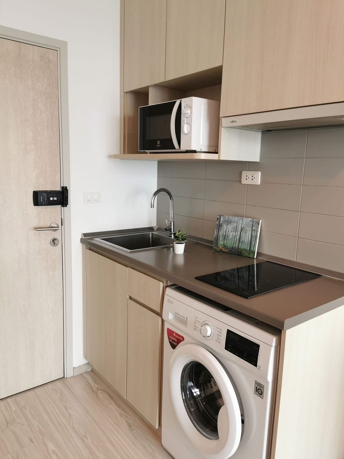 For rent ❗❗ ID Omobi Sukhumvit Eastgate / IDEO Mobi Eastgate Line ID: @ gloorious1 (with @). For more information, please add LINE.