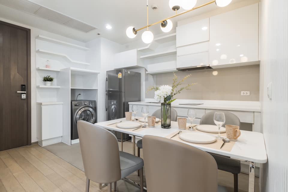 ♦ Modern Luxury style ♦ 35 floor++ 68.00 sq.m. | 2 bedrooms, 2 bathrooms | Condo next to BTS Ratchathewi, near Siam 6 mins., Chulalongkorn University 11 mins. ♦ Modern Luxury style ♦ 35 floor++ 68.00 sq.m. | 2 bedrooms, 2 bathrooms | Condo next to BTS Ratchathewi, near Siam 6 mins., Chulalongkorn University 11 mins.