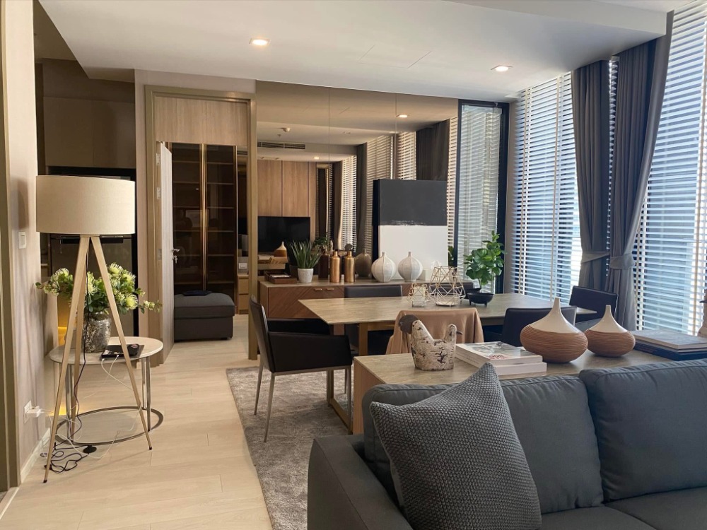 ♦ Hightlight ♦ C Tower, 15+ Floor | 104.00 sq.m. 2 Beds | Condo skywalk connect to BTS ploenchit and Central Embassy. ♦ Hightlight ♦ C Tower, 15+ Floor | 104.00 sq.m. 2 Beds | Condo skywalk connect to BTS ploenchit and Central Embassy.