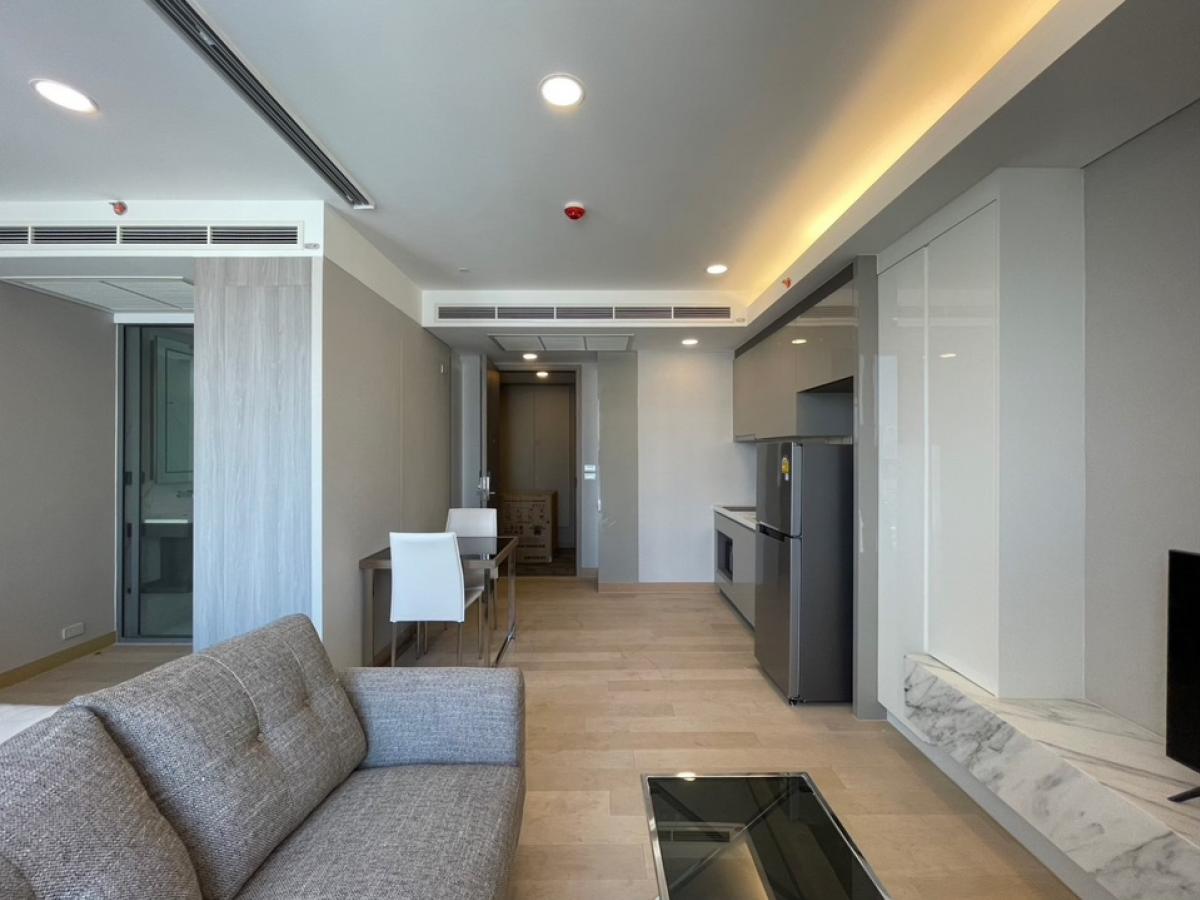 Special Price 24,999/ Month for Rent Siamese Exclusive Queen 1 Bedroom Can Negotiant Special Price 24,999/ Month for Rent Siamese Exclusive Queen 1 Bedroom Can Negotiant
