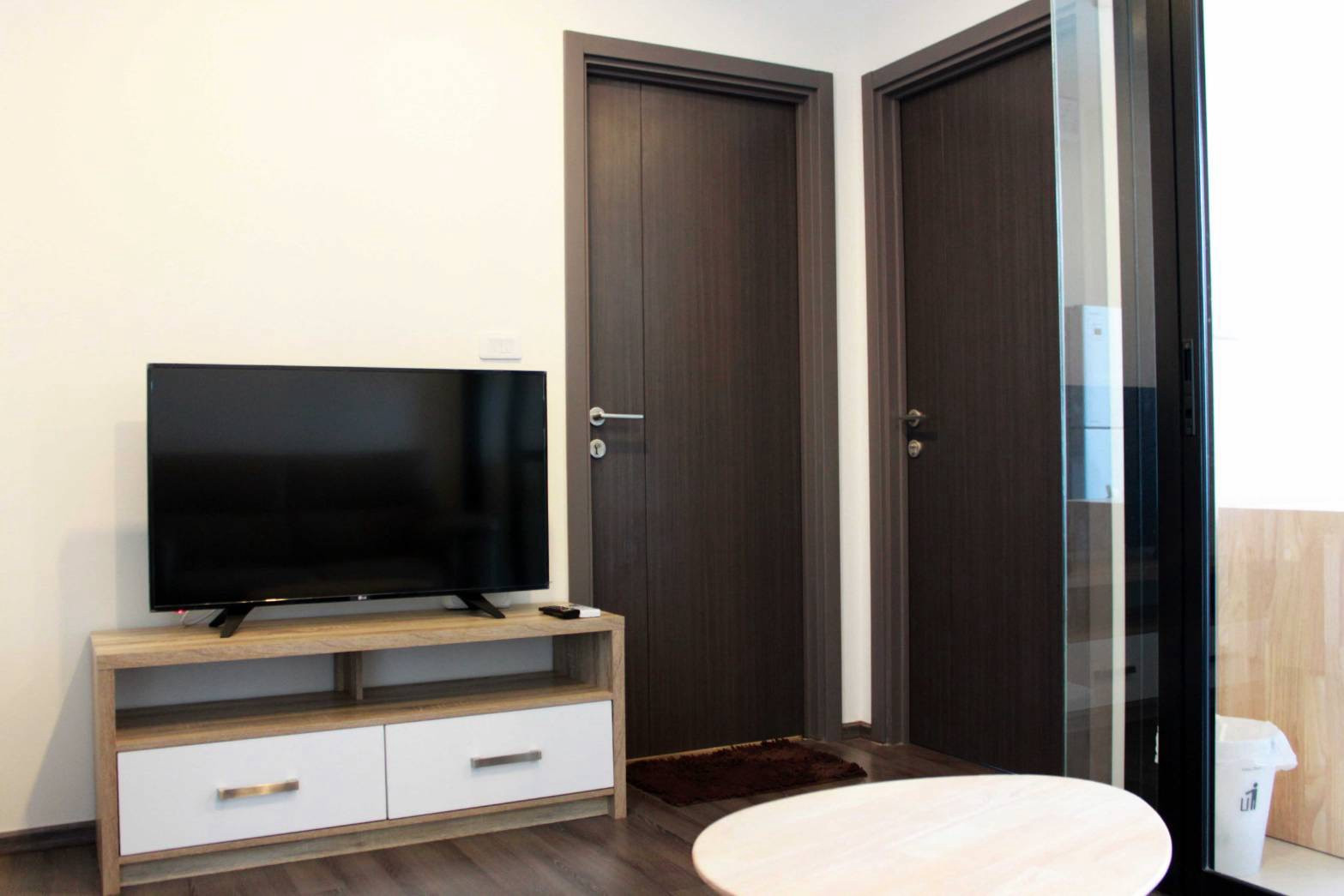 Hot Price for rent The Base Park East ราคาถูกที่สุด ห้องสวย 🔥 Hot Price for rent The Base Park East ราคาถูกที่สุด ห้องสวย 🔥