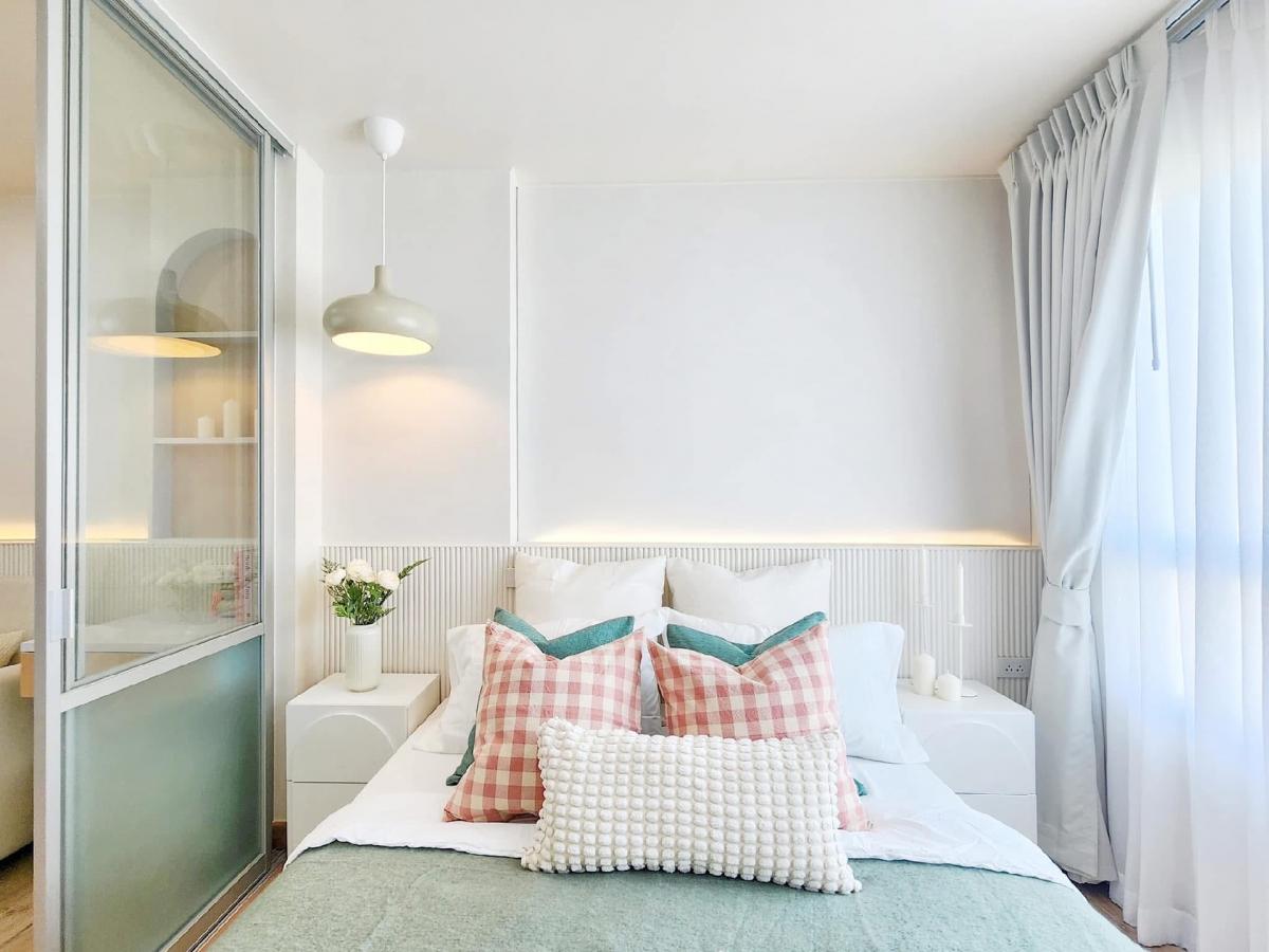 This room, this room starts at 5,000 baht. Lumpini Ville Onnut-Phatthanakan