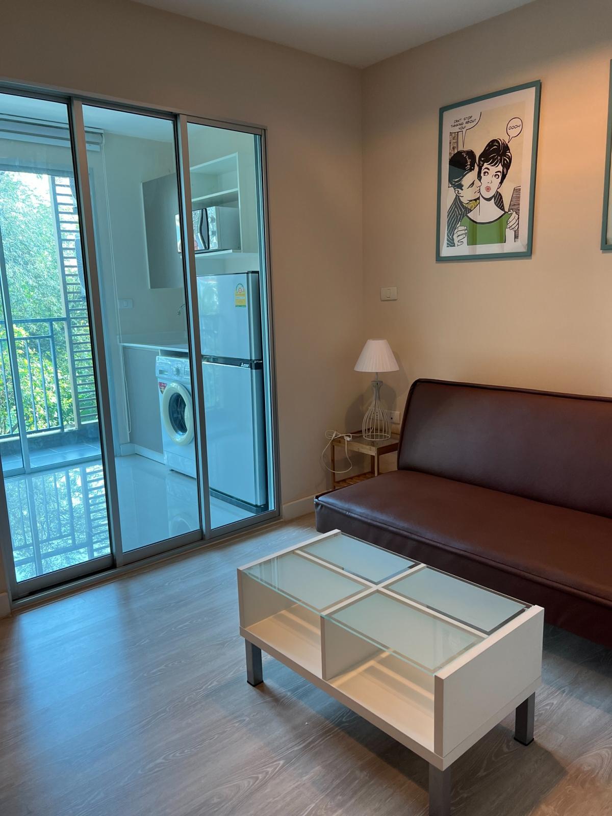 Beautiful room, full price, good price. Beautiful room, full price, good price.