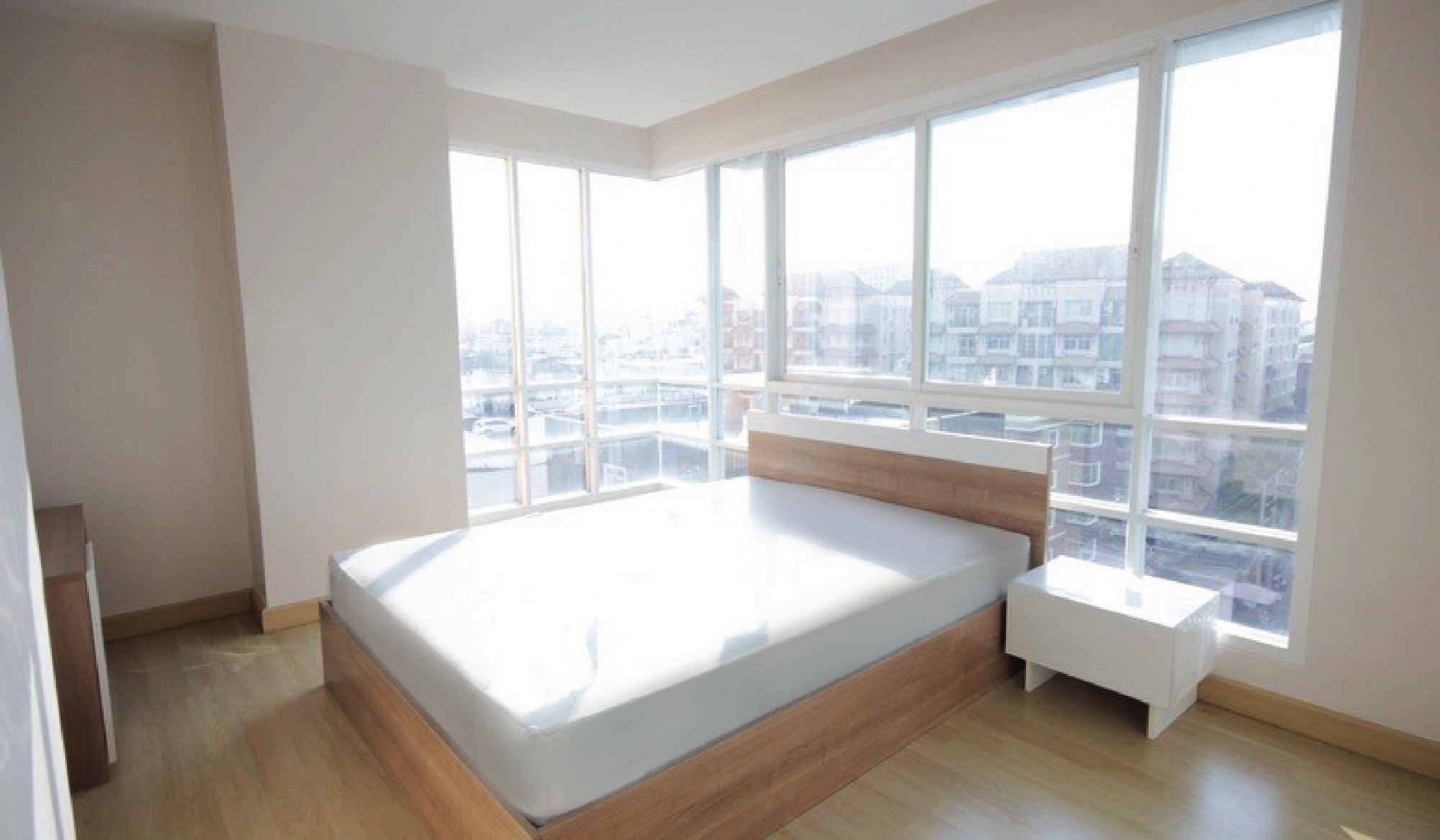 🔥 ขายด่วน!! คอนโด Emerald Residence Ratchada – รูปที่ 2