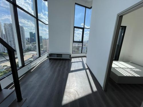 🔥 Urgent sale !! Knightsbridge Space Ratchayothin Condo