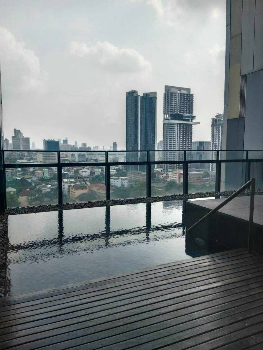 • 𝐑𝐄𝐍𝐓 • 𝐓𝐡𝐞 𝐌𝐞𝐭 • 3 𝐁𝐞𝐝 • 228 𝐒𝐪𝐦. • 130,000 • + Private Pool 𝐋𝐢𝐧𝐞 𝐈𝐃 : 𝐕𝐚𝐬𝐬𝐢𝐥𝐲 • 𝐑𝐄𝐍𝐓 • 𝐓𝐡𝐞 𝐌𝐞𝐭 • 3 𝐁𝐞𝐝 • 228 𝐒𝐪𝐦. • 130,000 • + Private Pool 𝐋𝐢𝐧𝐞 𝐈𝐃 : 𝐕𝐚𝐬𝐬𝐢𝐥𝐲