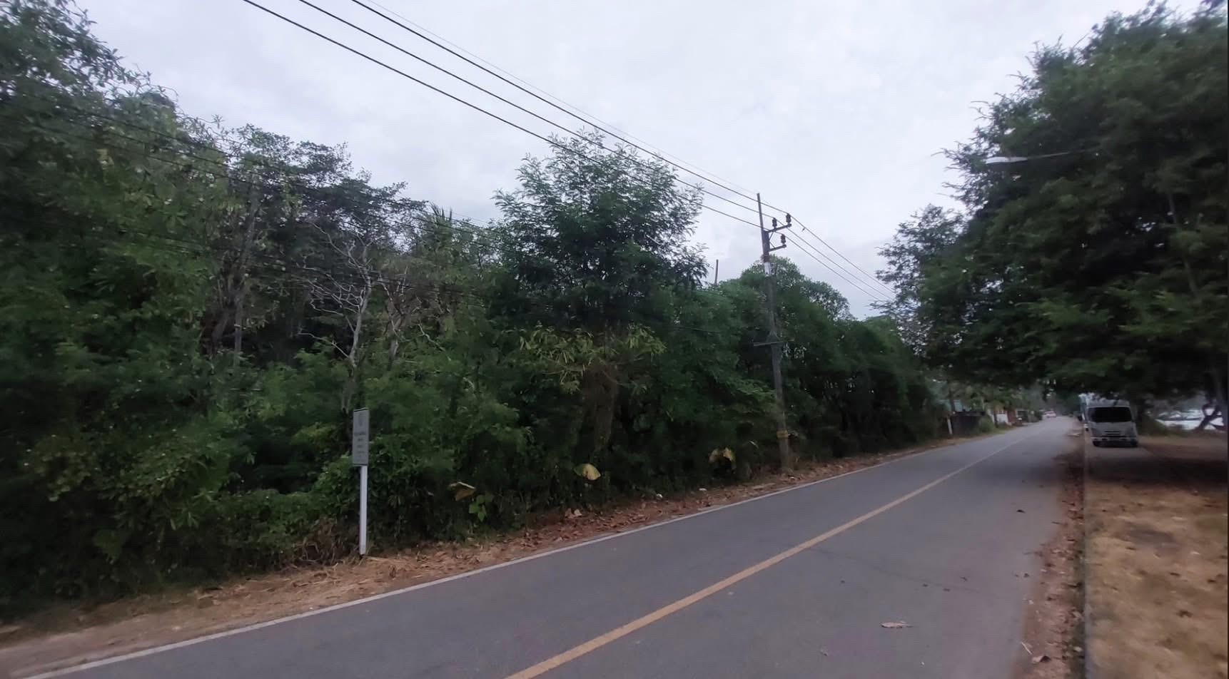 ● Prime location ● Golden Land, Por Phuket Bay | 8 Rai 238.00 Sq. 6. (3,438.00 sq.w.) | Yellow area Build up to 23 tall buildings – รูปที่ 3