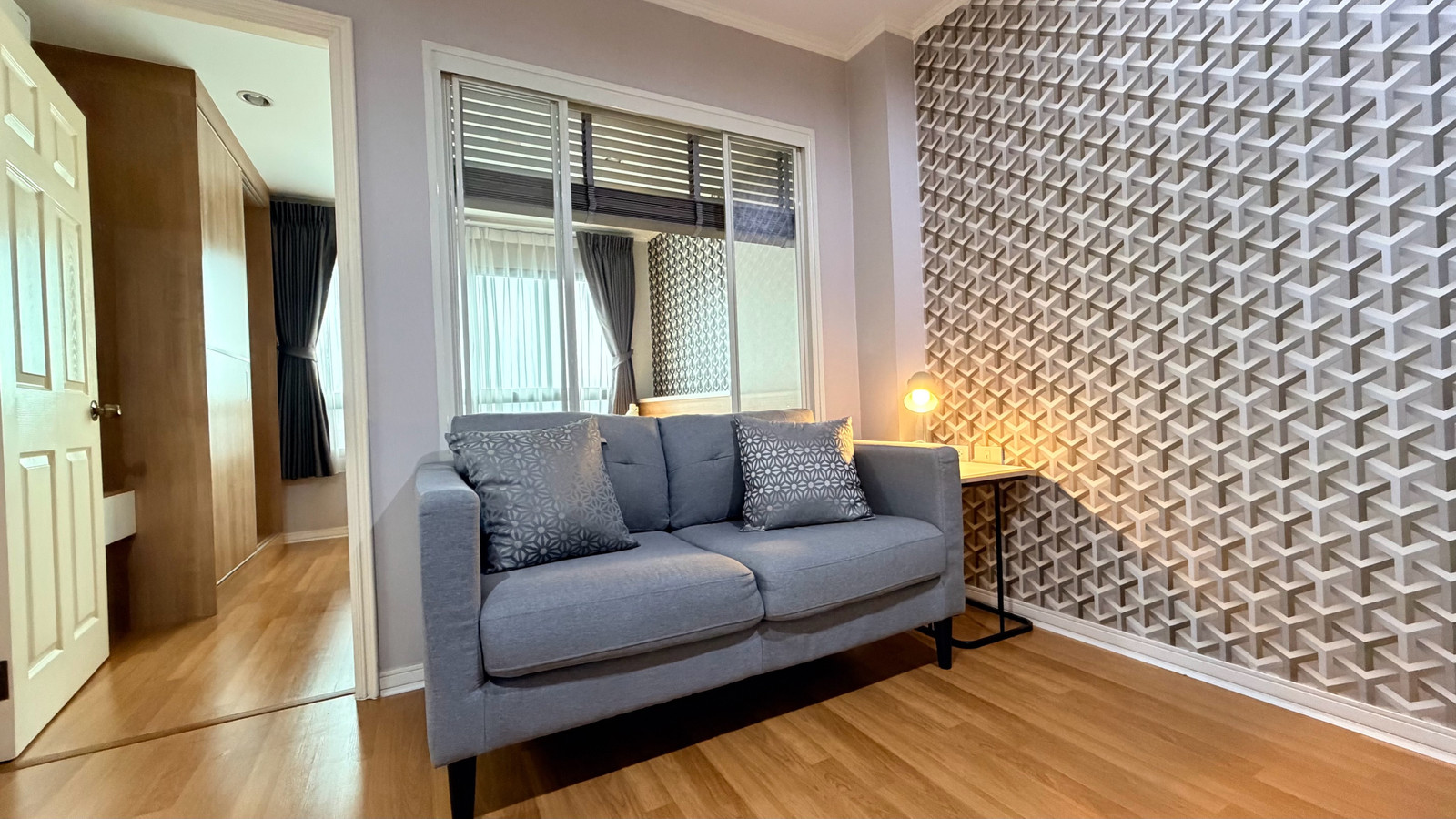 Lumpini Place Ratchada-Thapra | 35SQM. 12k. Single Corridor Lumpini Place Ratchada-Thapra | 35SQM. 12k. Single Corridor