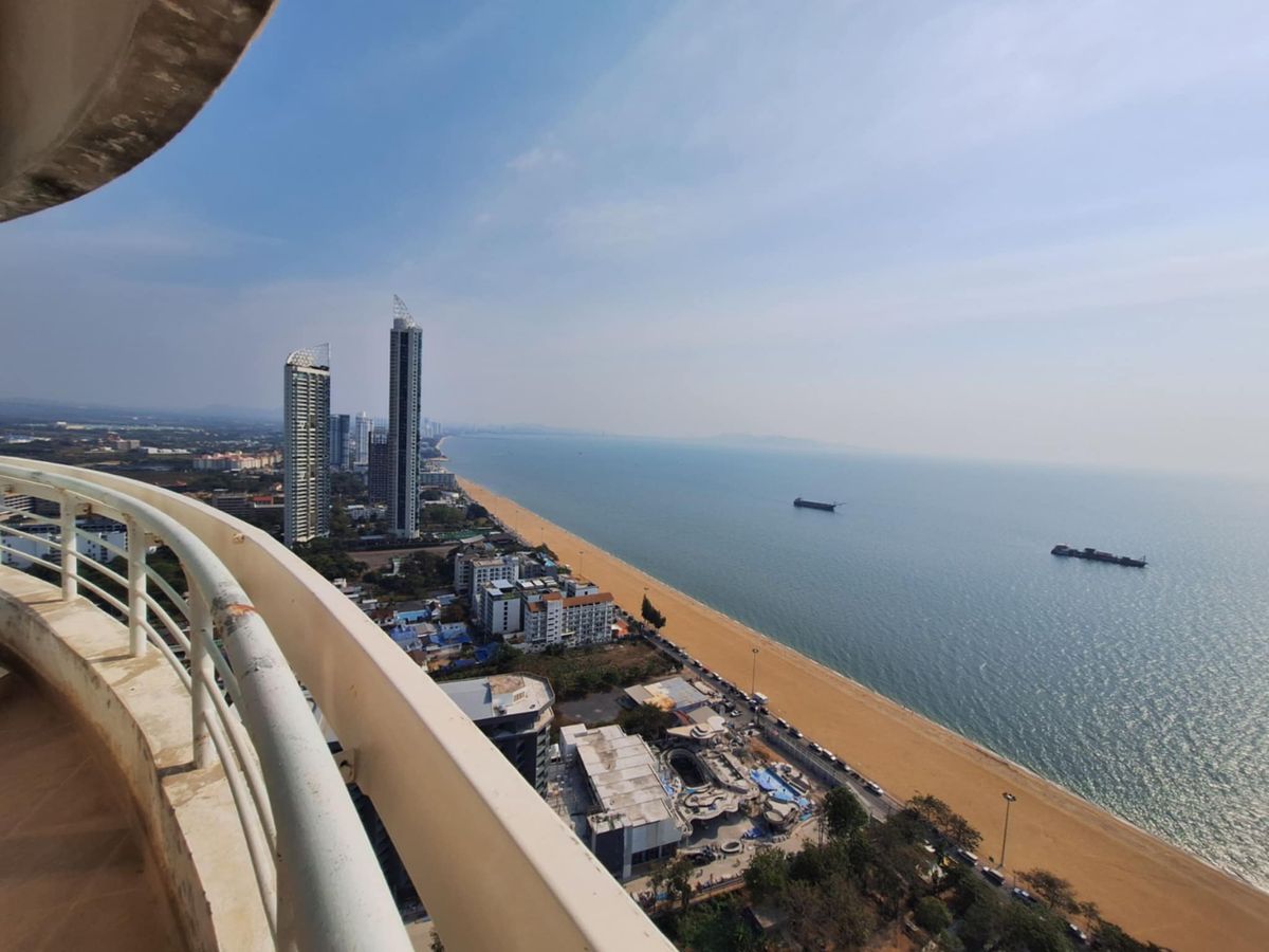 Sale Metro Jomtien Condotel at Jomtien Beach - 3 Bedrooms 3 Bathrooms Sea View Mountain View