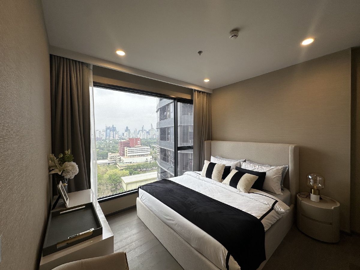 📣📣 For rent MRT Khlong Toei 🌟5 Star Service by Dusit Thani Hotel 