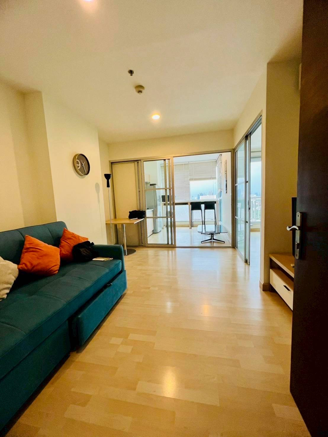 Urgent rent Rhythm Ratchada Rum Ratchada (ready to stay at a special price) Urgent rent Rhythm Ratchada Rum Ratchada (ready to stay at a special price)