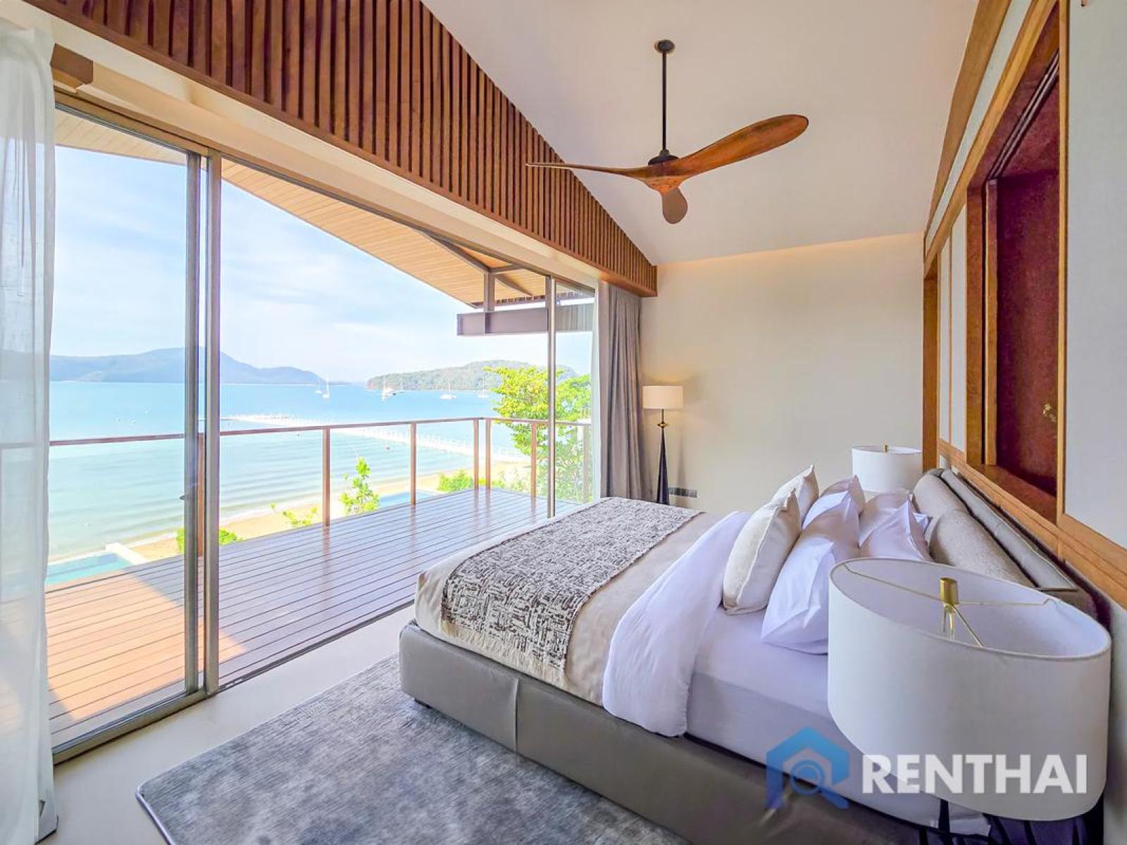 Luxury Beachfront Villa in Phuket Luxury Beachfront Villa in Phuket