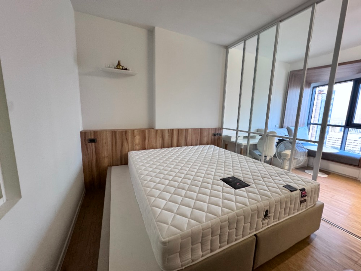 Triple Y Residence【𝐒𝐄𝐋𝐋 & 𝐑𝐄𝐍𝐓】🔥คอนโดบิ้วอินสวย สไตล์มินิมอล อบอุ่น  ใช้วัสดุพรีเมียม พื้นที่ใช้สอยลงตัว พร้อมอยู่!🔥 ติดต่อไลน์ไอดี: @hacondo