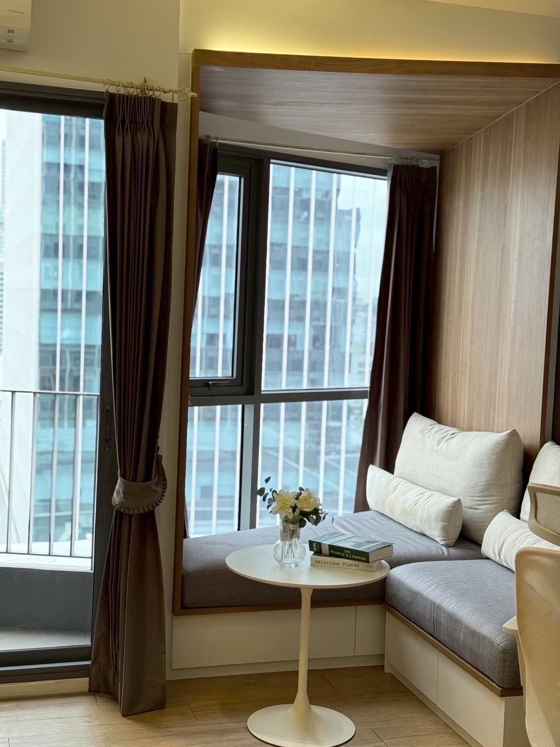 Urgent sale. CONDO Triple Y Residence Samyan Mitrtown. There are fir+free electrical appliances in all rooms. Urgent sale. CONDO Triple Y Residence Samyan Mitrtown. There are fir+free electrical appliances in all rooms.