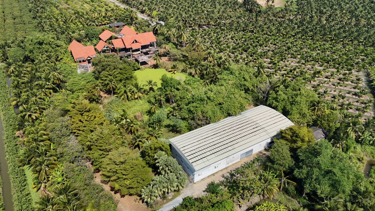 Land for sale with buildings, 7-2-23 rai, only 50 minutes from Bangkok, Khlong Mai Subdistrict, Sam Phran District, Nakhon Pathom Province