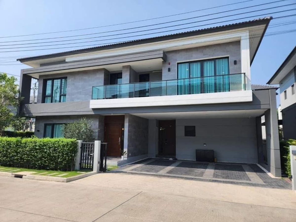 ขายพร้อมผู้เช่าถึง พ.ค. 2570
บ้านหัวมุม ติดถนนใหญ่ – ราคาดีที่สุด ในเดอะ ซิตี้ บางนา | ออกแบบฮวงจุ้ย | ใกล้เมกะบางนา ขายพร้อมผู้เช่าถึง พ.ค. 2570
บ้านหัวมุม ติดถนนใหญ่ – ราคาดีที่สุด ในเดอะ ซิตี้ บางนา | ออกแบบฮวงจุ้ย | ใกล้เมกะบางนา