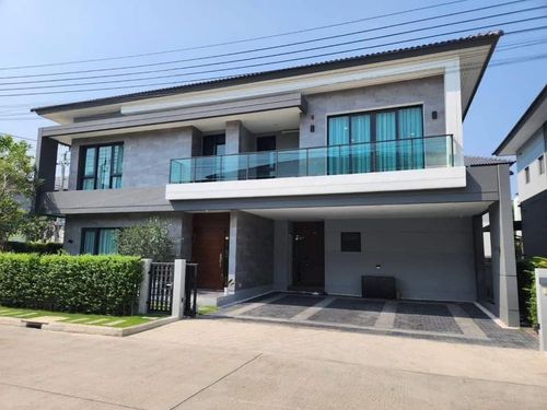 Sell with tenant til May 2027
 Corner House on Main Road – Best Price in The City Bangna | Feng Shui Designed | Near Mega Bangna