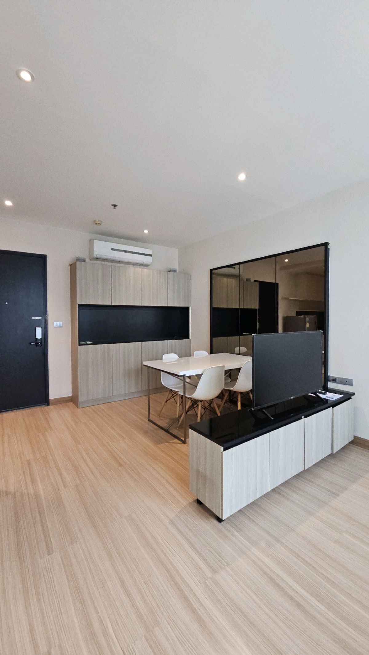 🔥 Skywalk Condo 1 bedroom near BTS Phra Khanong 🔥 Skywalk Condo 1 bedroom near BTS Phra Khanong