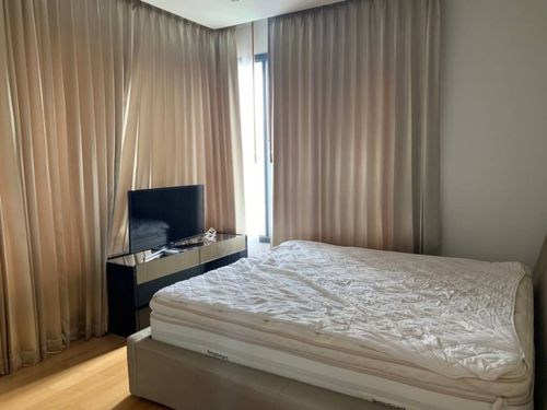 - Eng Below - 🐶 Sell 2 Bedroom Pets Friendly Condos, 2 Bedrooms, Central Bathrooms, Pang, Answer: MM, Lat Phrao, near BTS, Lat Phrao Intersection.