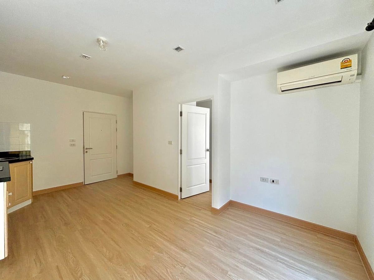 Beautiful room, new renovated The most fierce fir. ⭐The Seed Terre Ratchayothin Beautiful room, new renovated The most fierce fir. ⭐The Seed Terre Ratchayothin