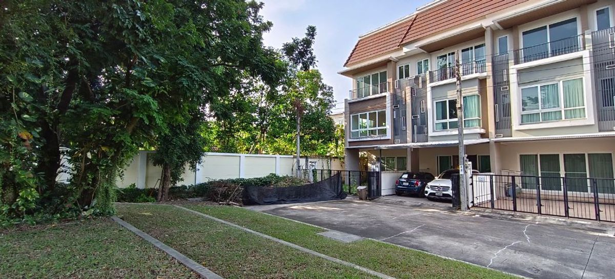 ✨ บ้านหรูใจกลางเมือง เออร์เบิน สาทร (URBAN SATHORN) ✨ ✨ บ้านหรูใจกลางเมือง เออร์เบิน สาทร (URBAN SATHORN) ✨
