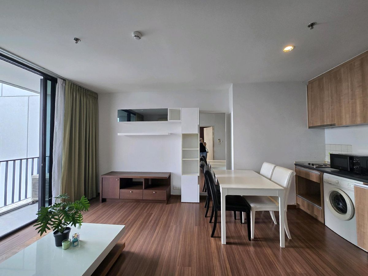 The Issara Condo for sale, Ladprao, decorated near the Ladprao MRT The Issara Condo for sale, Ladprao, decorated near the Ladprao MRT
