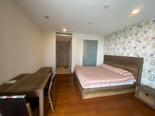 For sale Condo The Palm wongamat beach front pattaya (S03-1997S) 