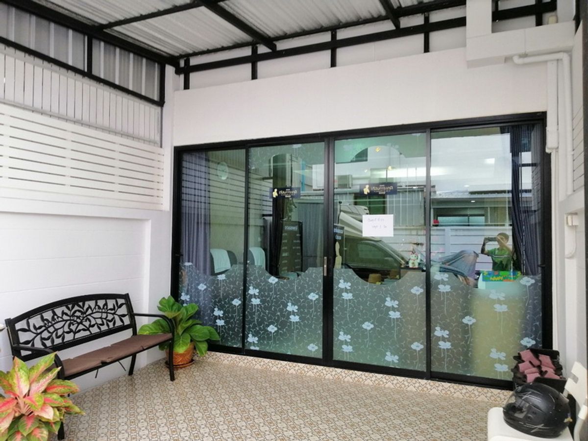 🚩H967 The cheapest selling in this area, 3-story townhome, 17 sq.w. is on Pathum Thani-Nai Road.  Opposite the Pepsi factory, new condition, good location, 4 bedrooms, 3 water, adding more and ready. – รูปที่ 4